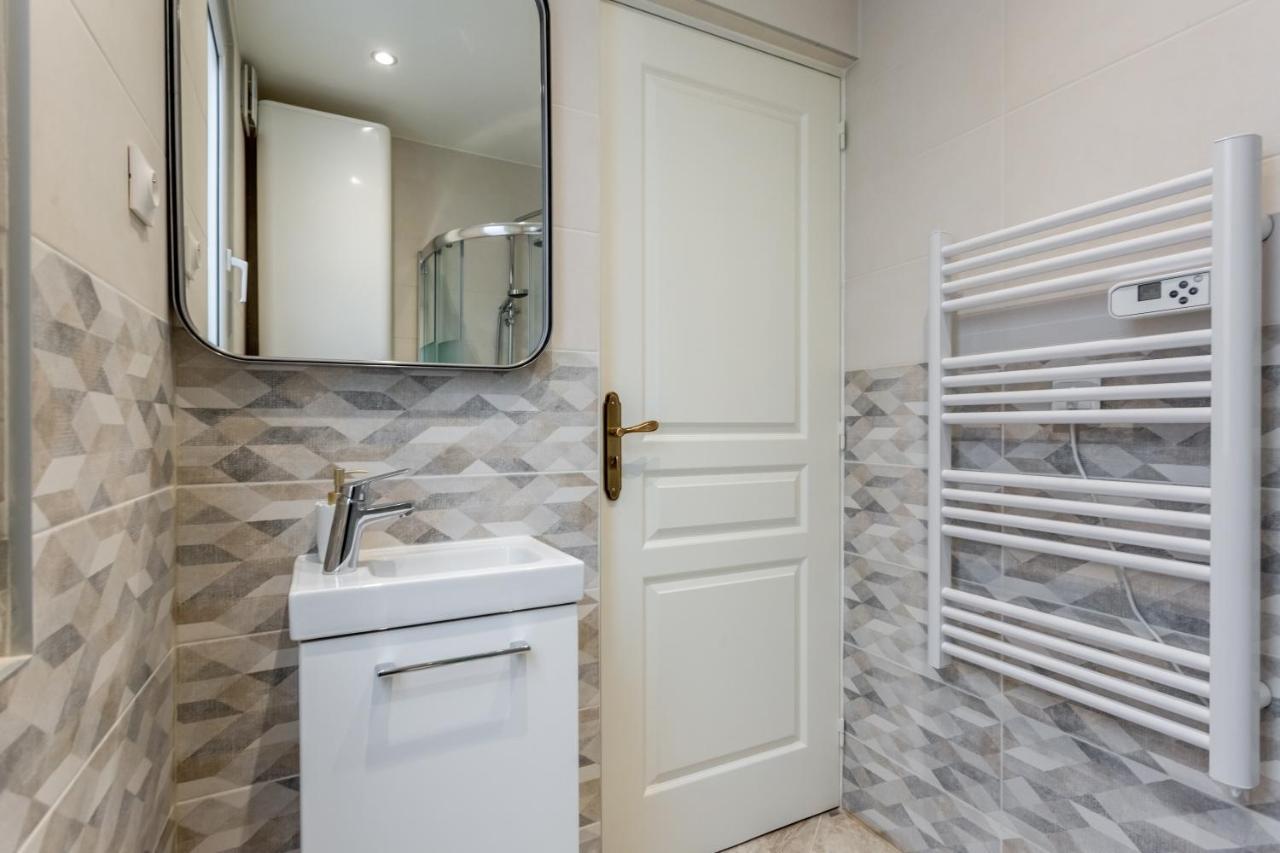 Staylib - Appartement 2 Pieces Aux Portes De Paris Сент-Уан Экстерьер фото